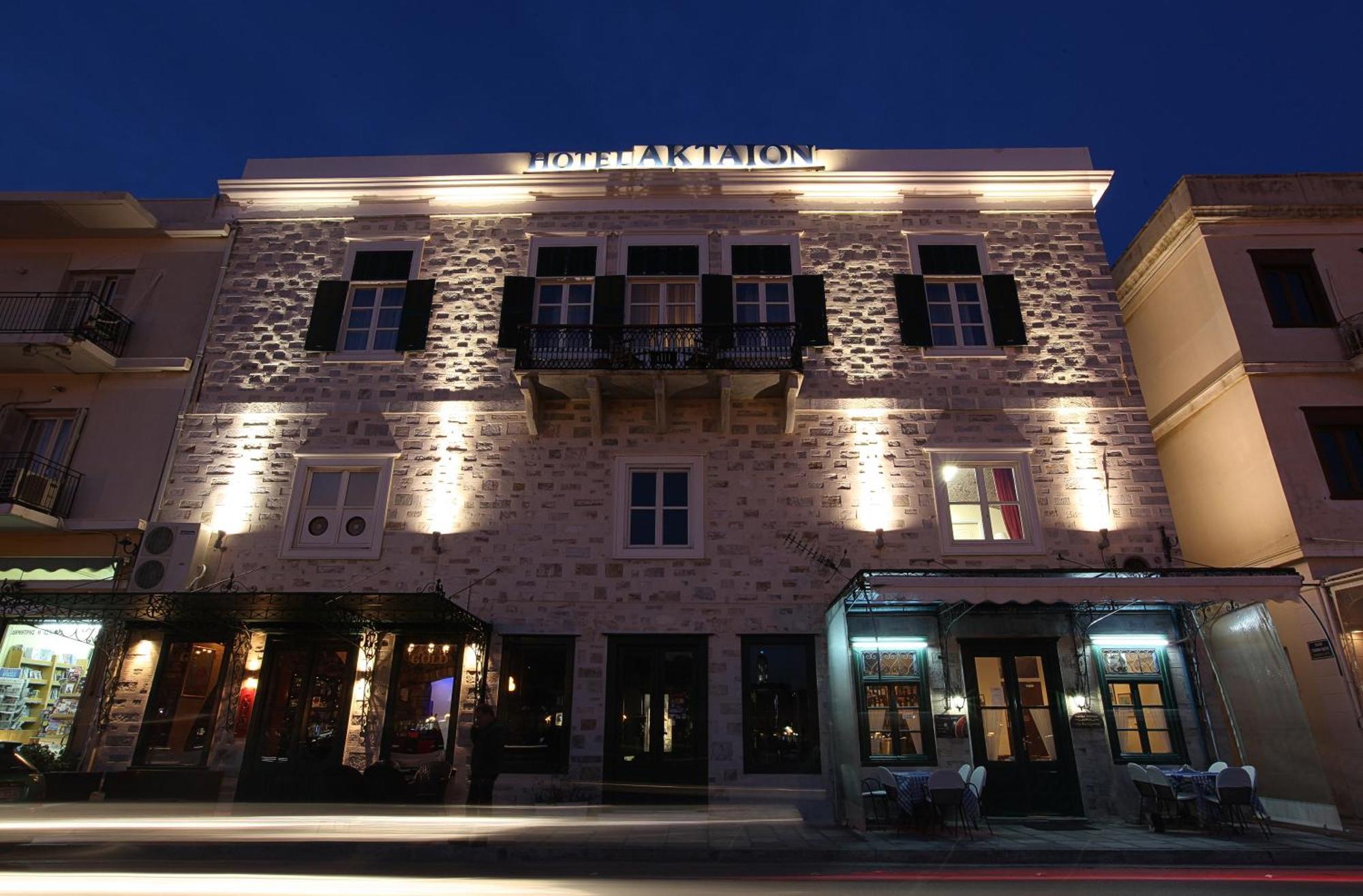 Hotel Aktaion Syros แอร์มูโปลี ภายนอก รูปภาพ