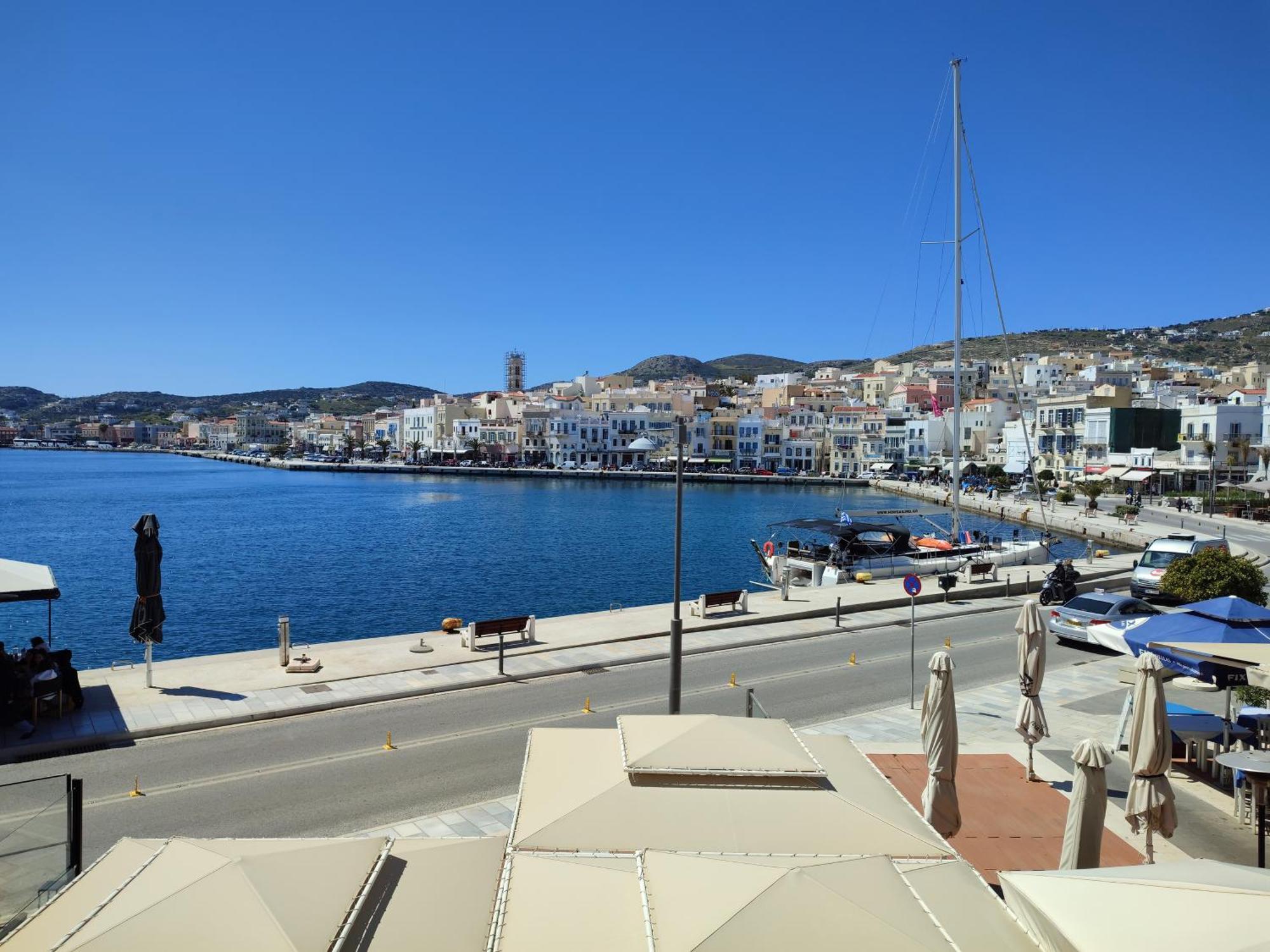 Hotel Aktaion Syros แอร์มูโปลี ห้อง รูปภาพ